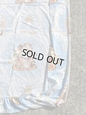 イーティーのツインサイズのビンテージボックスシーツ