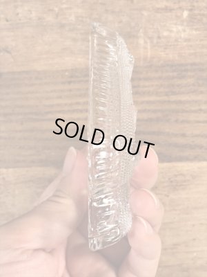 スペードの形のガラス製のビンテージ灰皿