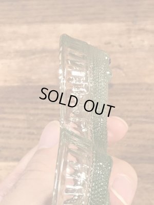 クローバーのガラス製のビンテージ灰皿
