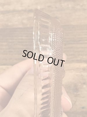 ハートの形のガラス製のビンテージ灰皿