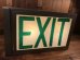 Exitのファイバーグラスのビンテージライトアップサイン