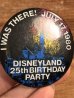 ディズニーランドの25周年記念パーティーのビンテージ缶バッジ