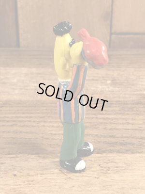 セサミストリートのバートのビンテージPVC製フィギュア