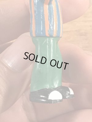 セサミストリートのバートのヴィンテージPVCフィギュア