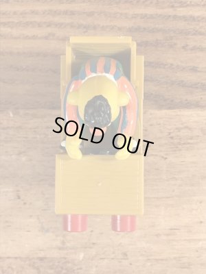 セサミストリートのバートのビンテージカートイ