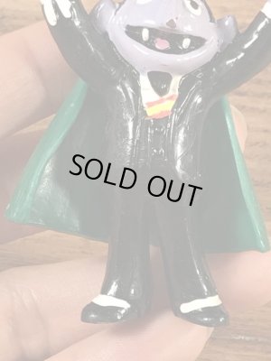 セサミストリートのカウント伯爵のヴィンテージPVCフィギュア