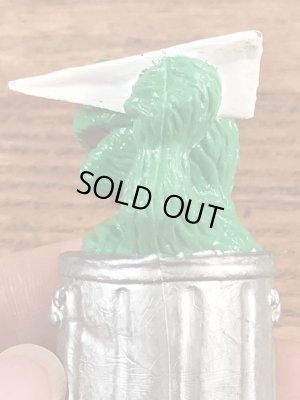 セサミストリートのオスカーのビンテージPVC製フィギュア