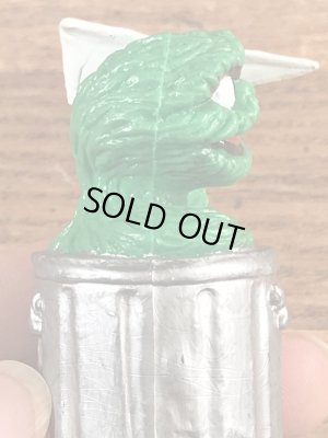 セサミストリートのオスカーのビンテージPVC製フィギュア