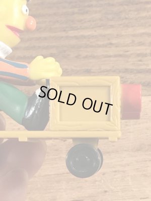 セサミストリートのバートのヴィンテージPVCフィギュア