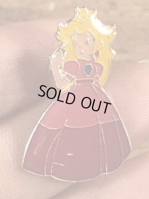 スーパーマリオのピーチ姫のヴィンテージピンズ