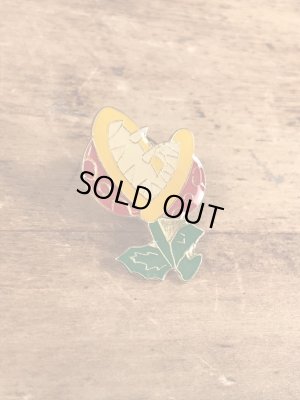 スーパーマリオのパックンフラワーのビンテージピンズ