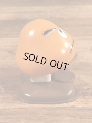 スーパーマリオブラザーズのクリボーのビンテージミールトイ