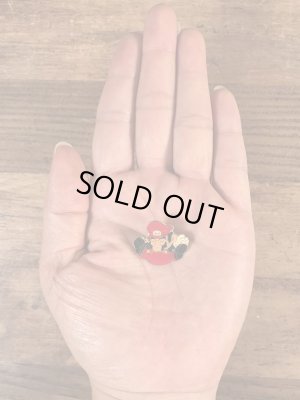 スーパーマリオブラザーズのエナメル加工のビンテージピンバッチ