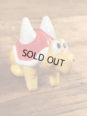 スーパーマリオブラザーズのパタパタのビンテージミールトイ