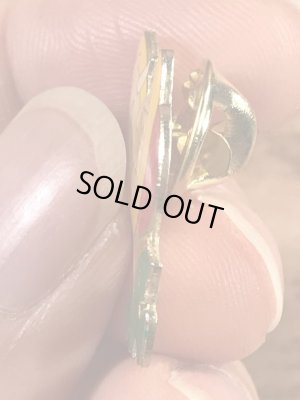 スーパーマリオのパックンフラワーのビンテージピンズ