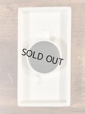 アドバタイジングキャラクターのクラッカージャックのヴィンテージマグネット