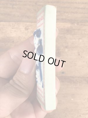 企業キャラクターのクラッカージャックのビンテージマグネット