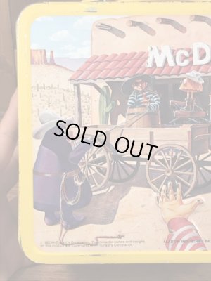 マクドナルドのブリキ製のビンテージランチボックス