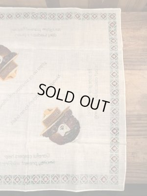 アドバタイジングキャラクターのスモーキーベアのビンテージバンダナ