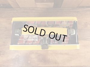 マクドナルドのブリキ製のビンテージランチボックス