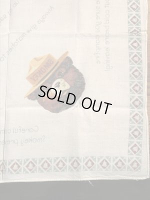 企業キャラクターのスモーキーベアのビンテージバンダナ