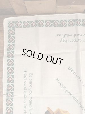 アドバタイジングキャラクターのスモーキーベアのヴィンテージバンダナ