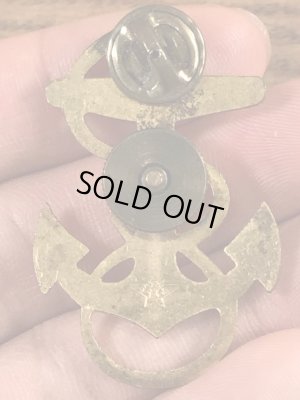 USネイビーのアンカーのビンテージピンバッジ