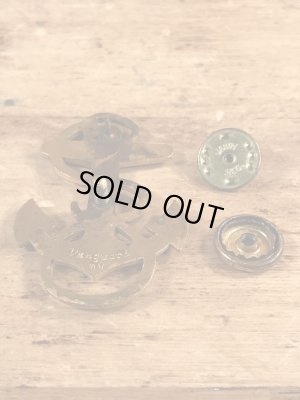 USネイビーのアンカーのビンテージピンバッジ