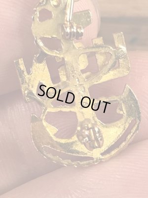 ミリタリーのUSNのヴィンテージピンバッチ