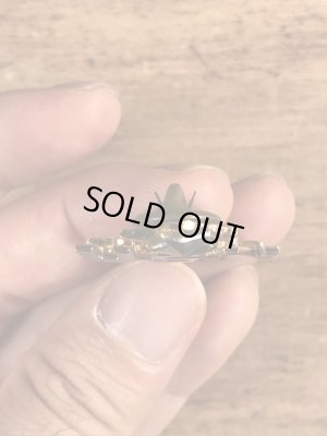 ミリタリー物のUSNのヴィンテージピンズ