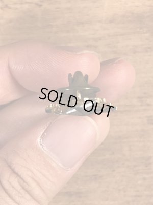 ミリタリー物のUSNのヴィンテージピンズ