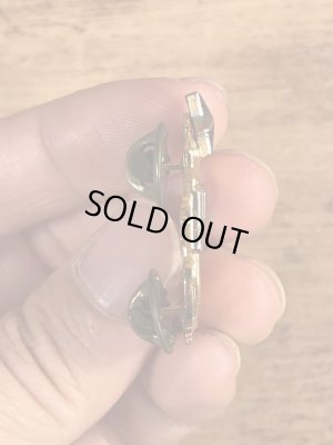 ミリタリー物のUSネイビーのビンテージピンバッチ