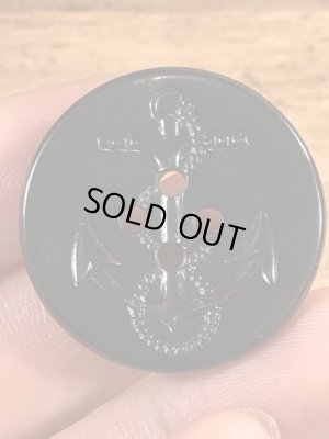 USネイビーのPコートのビンテージボタン