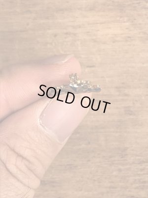 ミリタリーのUSNのヴィンテージピンバッチ