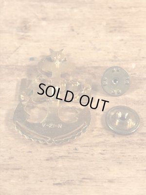 ミリタリー物のUSネイビーのビンテージピンバッジ