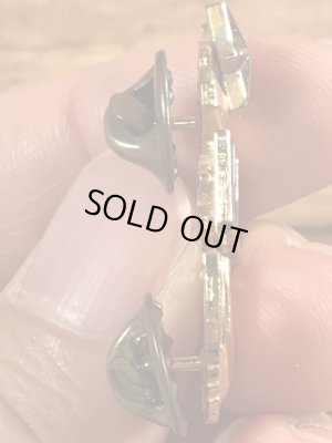 ミリタリー物のUSネイビーのビンテージピンバッチ