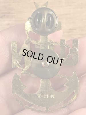 ミリタリー物のUSネイビーのビンテージピンバッジ