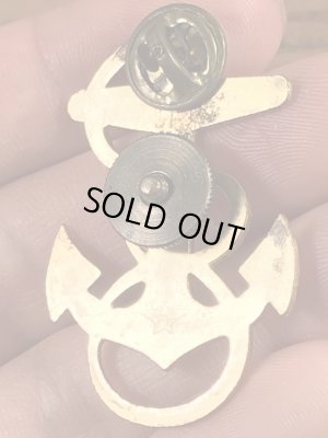 USNのアンカーのヴィンテージピンバッチ