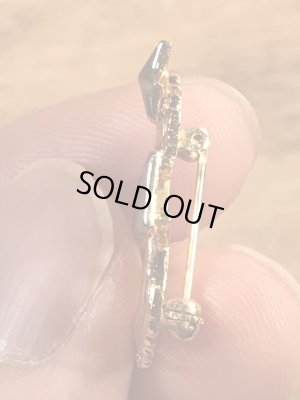 ミリタリーのUSNのヴィンテージピンバッチ