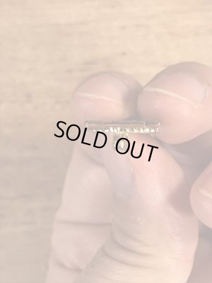 ミリタリーのUSNのヴィンテージピンバッチ