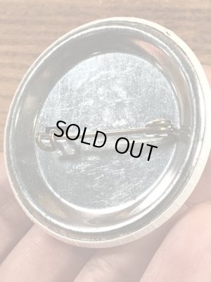 1967年のミュージカル映画モダンミリーのビンテージ缶バッジ