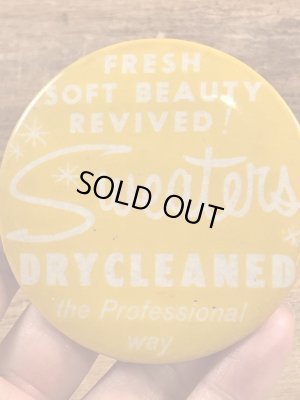 Sweaters Drycleaned The Professional Wayのビンテージ缶バッジ