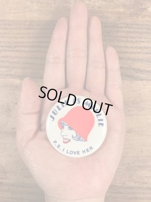 1967年のミュージカル映画モダンミリーのビンテージ缶バッジ