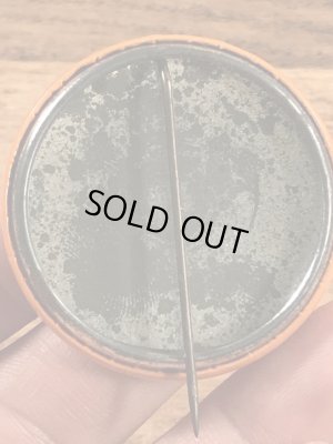 トニーカラベッロ市長のビンテージ缶バッジ