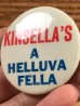 Kinsella's A Helluva Fellaのメッセージが書かれたヴィンテージ缶バッチ