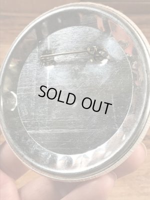 I Was Born To Raise Hellのメッセージが書かれたヴィンテージ缶バッチ