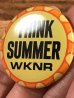 アメリカのラジオ番組Think Summer WKNRのヴィンテージ缶バッチ