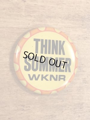 アメリカのラジオ局WKNRのビンテージ缶バッジ
