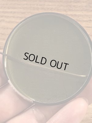 Female and Male TFWが描かれたビンテージ缶バッジ