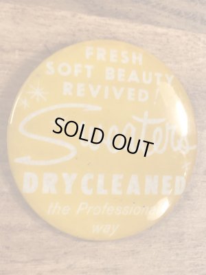 Sweaters Drycleaned The Professional Wayのビンテージ缶バッジ